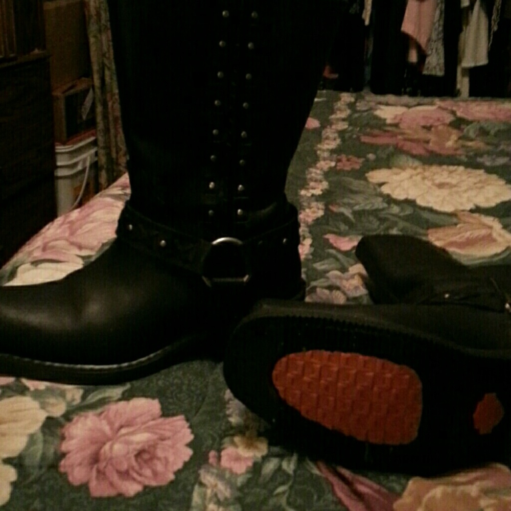 Harley Davidson motorcycle boots
